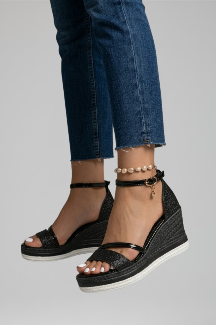 Nina | Orthopaedic Cushioned Sandal with Slip-On Design