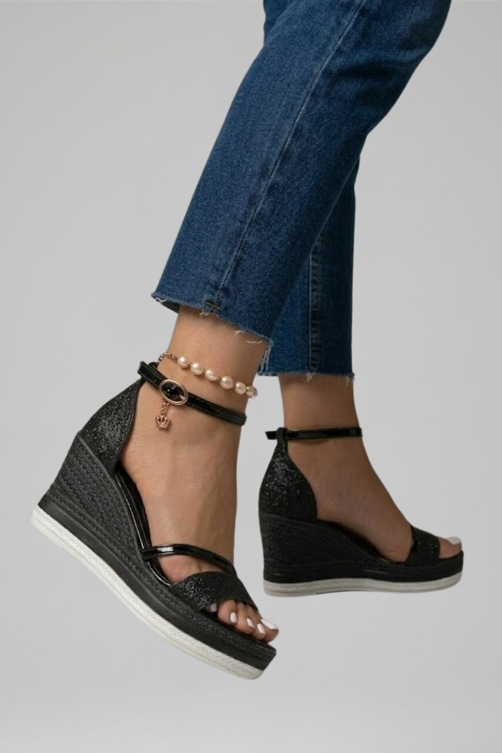 Nina | Orthopaedic Cushioned Sandal with Slip-On Design