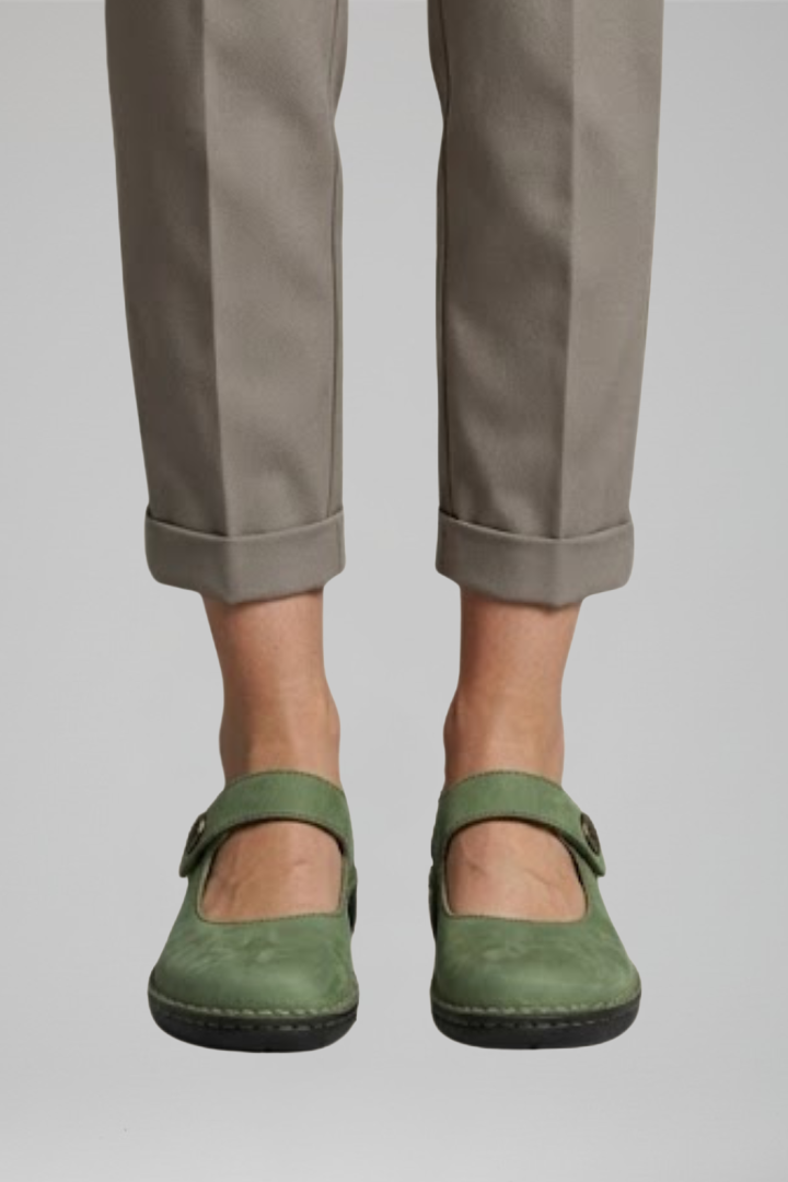 Joan | Orthopaedic Mary Jane Flats with Strap Closure